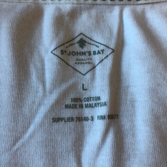 St. John’s Bay large white top - Picture 3 of 3